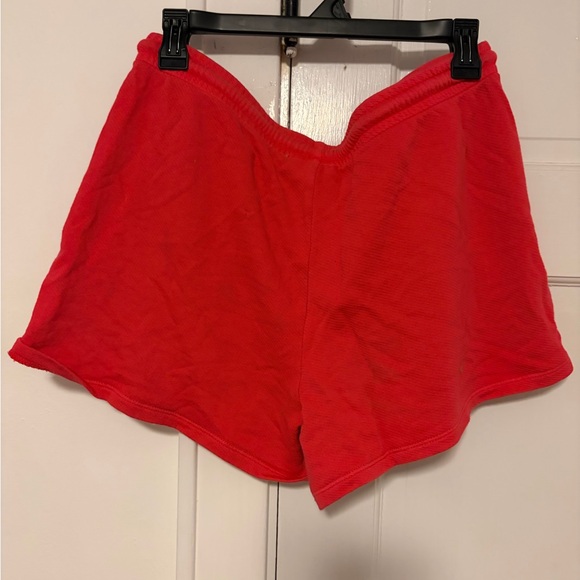 Universal Threads Drawstring Shorts - Picture 2 of 4